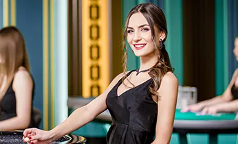 Game thủ chuyên nghiệp đang thi đấu eSports